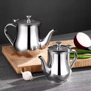 Teko Minyak [1400ml+Saringan] / Gelas Teko Air kopi Oil Pot Teko Teh Stainless Anti karat - Teko Air Saji Minum Ceret Teh Tahan Panas Dingin Kettle Stainless Steel Anti Karat - Teko Baja Tahan Karat Kapasitas Besar Rumah Hotel Teh Kopi Minum Restoran