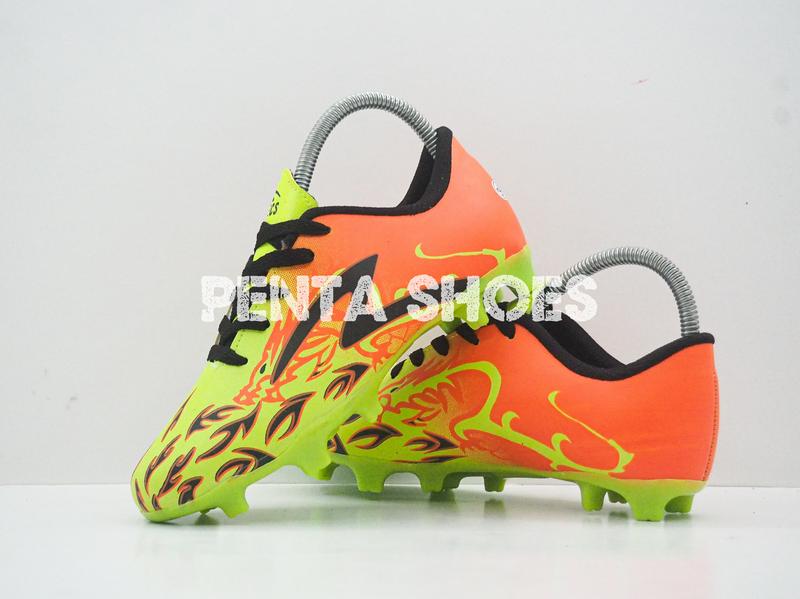 Product Introduction of Sepatu Bola Anak Dragon Kuning 14