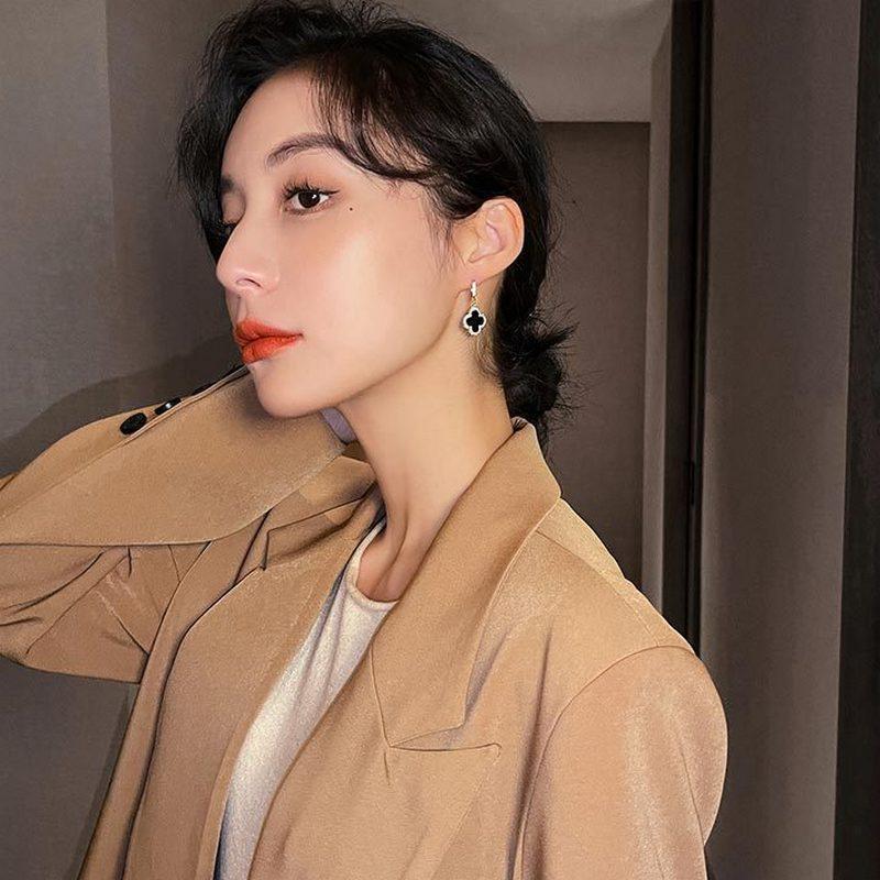 Product Introduction of 【Exquisite】2023 New Four-leaf Dangle Earrings Elegant Light Luxury Zircon Clover Hoop Earrings for Women Jewelry Gift Accessories 16