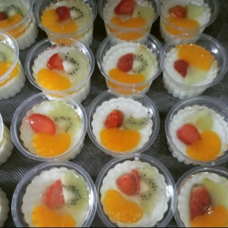 (isi 250set)cup puding jelly agar dll belimbing/ gerigi ukuran 65ml dan 120ml plus tutup isi 5rol bening higienis Sekali pakai 0