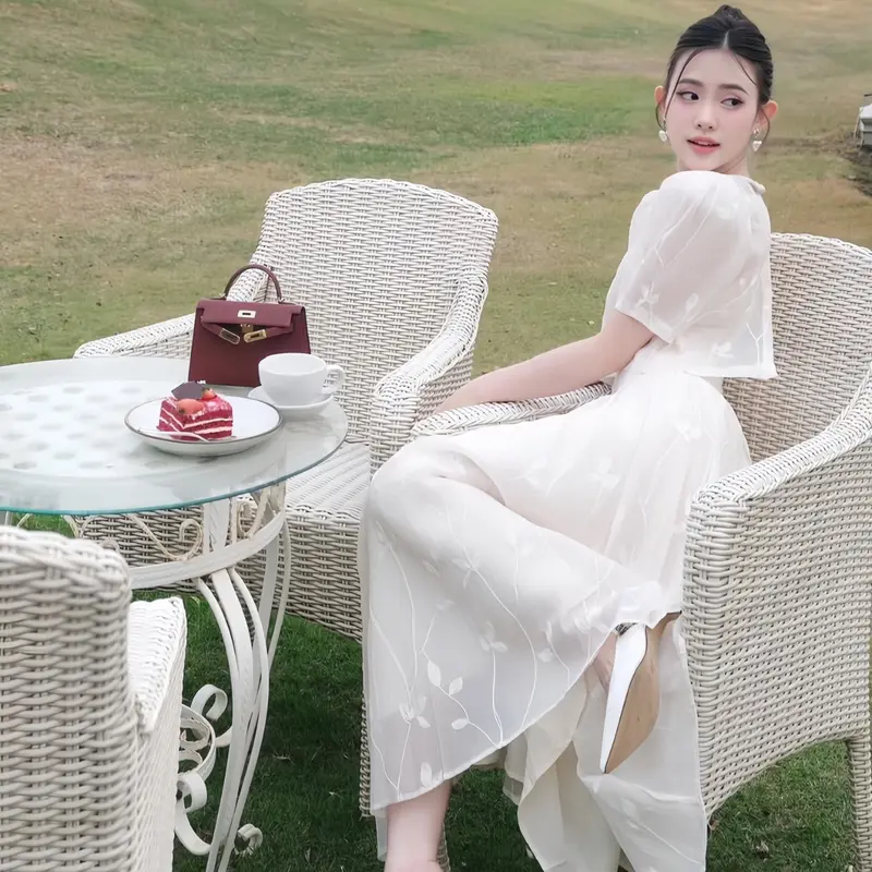 Set đồ nữ vải tơ thêu lá 3 món: áo 2 dây, áo khoác ngoài, chân váy dài sang chảnh màu trắng màu nude đi tiệc, đi chơi Women Dress 2