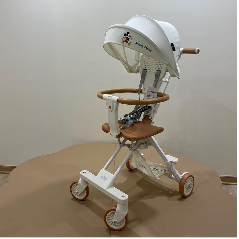 XE ĐẨY GẤP GỌN DU LỊCH VINNG Q3 mộc trà xe đẩy