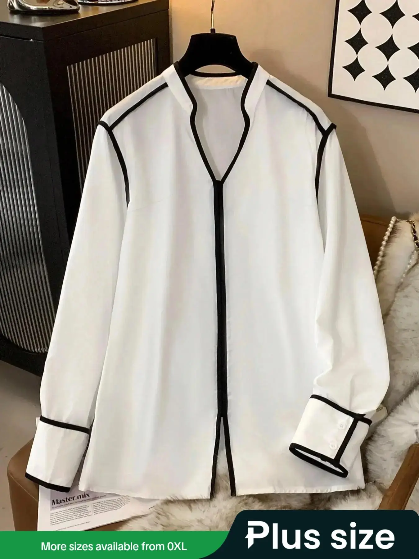 【Plus Size】 Contrast Binding Notched Neck Shirt, Casual Button Decor Long Sleeve Top for Spring & Fall, Women's Clothes for Daily Wear