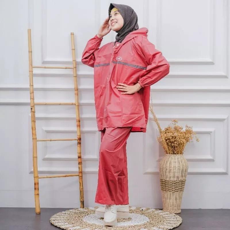 Product Introduction of Senwil Jas Hujan Setelan Pria Wanita RAINCOAT Motor Original Bahan PVC 0,25 Tebal Anti Rembes 5