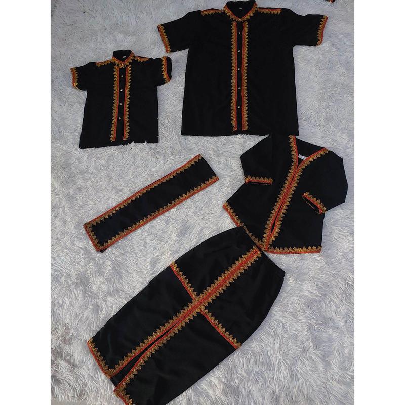 Traditional Sabah Kadazan/Dusun Clothing Set One FAMILY/ Sabah/Borneo Ethnic Clothing 0