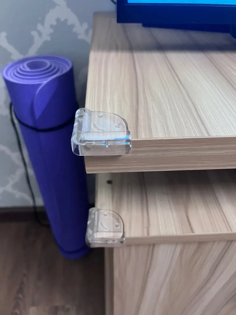 (Set 8 cái) đầu bịt góc bàn,cao su bọc cạnh bàn,nút bịt góc bàn