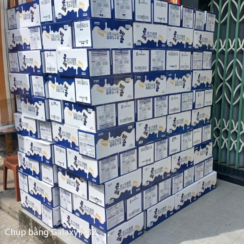 1 thùng bánh sữa chua ong già 2ký