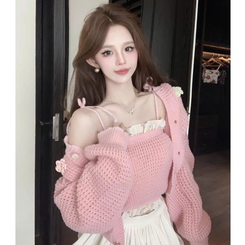 HÀNG QC KÈM ÁO 2 DÂY Set Áo len kiểu nữ kèm áo 2 dây chất dệt kim form vừa dài tay họa tiết đính nơ tiểu thư 5 màu thu đông Hàn Quốc Kozoda AL455 Women Kem