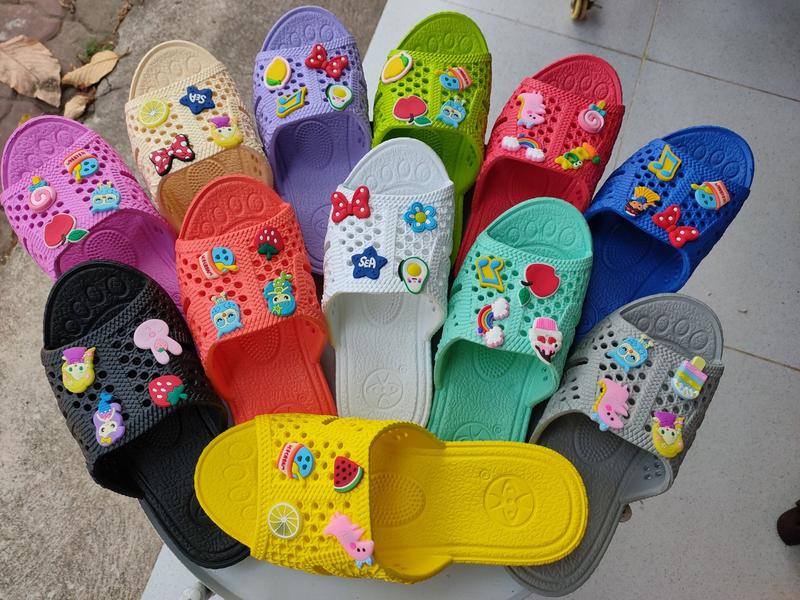 Dép tổ ong kèm 8 Sticker dễ thương cho nữ nhẹ đủ màu VAC from rộng siêu bền (35-38) Slipper DéP Có Quai Nhung