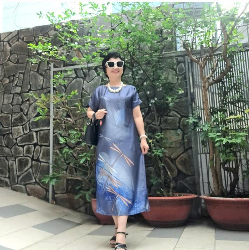 Product Introduction of Váy Đầm Trung Niên Form Dài Xẻ Tà, Chất Lụa Cao Cấp Sang Trọng, 2 Túi Hông, Dây Kéo Tốt, Size Từ 50kg-90Kg. Nữ Women 31