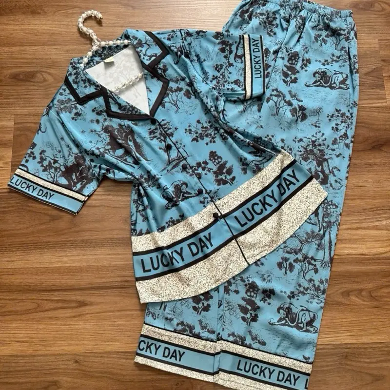 LATIN 1 (45kg-85kg)- Pijama Latin lụa mịn thiết kế hoạ tiết hoa văn trên nền màu xanh sang trọng . Tay dài tay ngắn đủ size Nữ Nhung Women Quần Ngủ Áo Ngủ 5