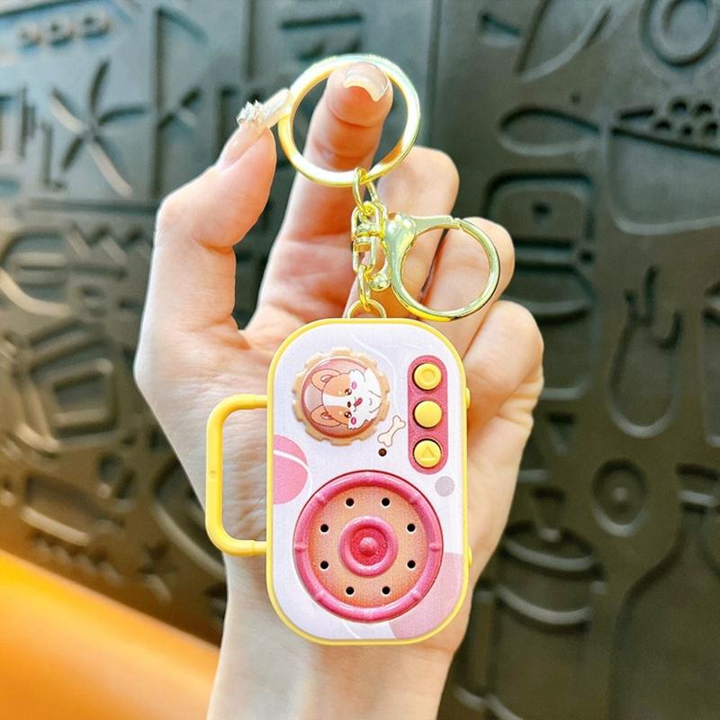 Retro Sound Keychain Móc Khóa Ghi Âm Máy nghe nhạc mini, Máy ghi âm có thể thay đổi giọng nói âm nhạc, Móc khóa băng ghi âm Cassette, với băng ghi âm Cổ Điển âm nhạc, có thể ghi lại, Động vật hoạt hình, Mặt dây chuyền hộp nhạc, Mặt dây chuyền ba lô 5