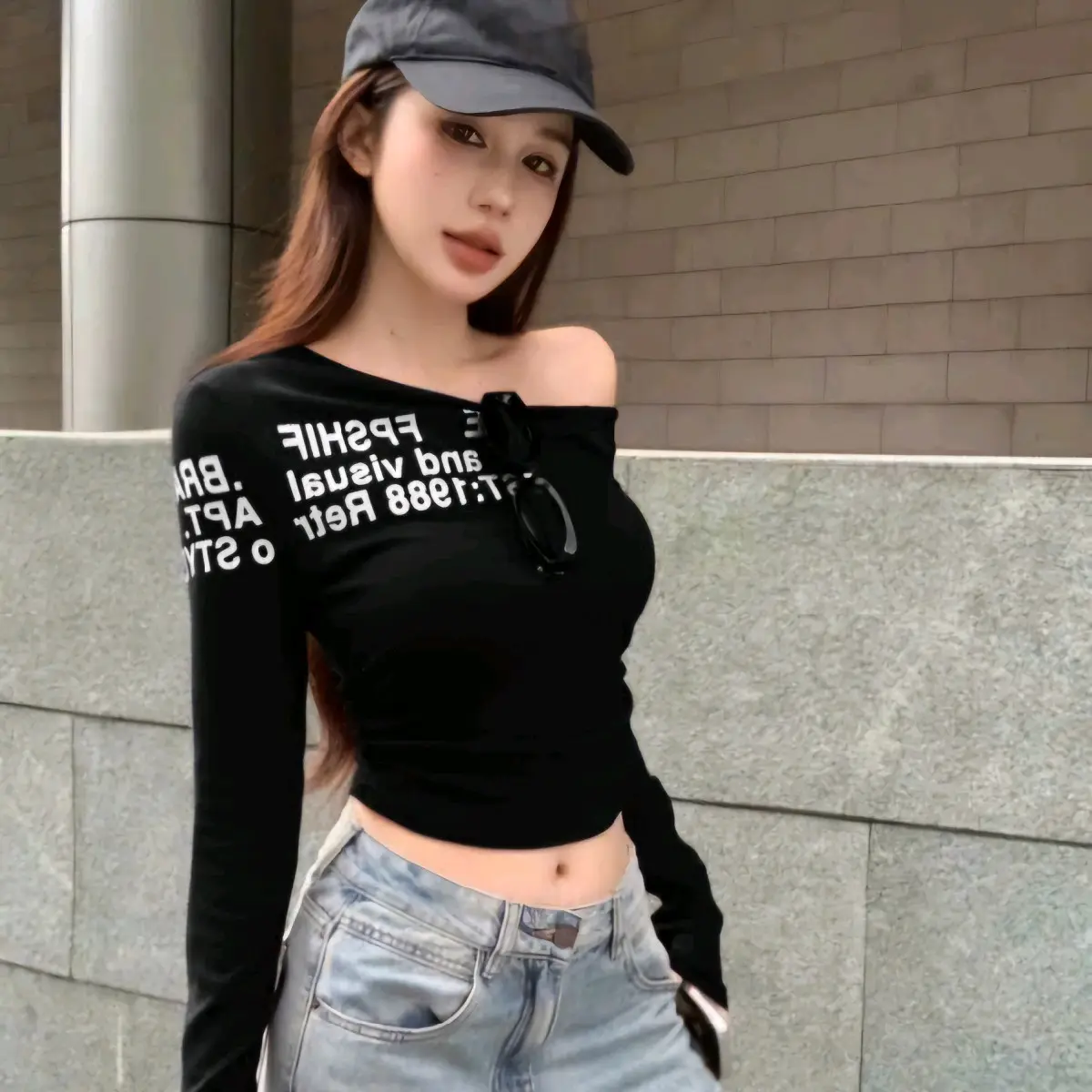 SR9A - Áo thun cotton 4C lệch vai in chữ phong cách cá tính  Nữ Top Women Hot