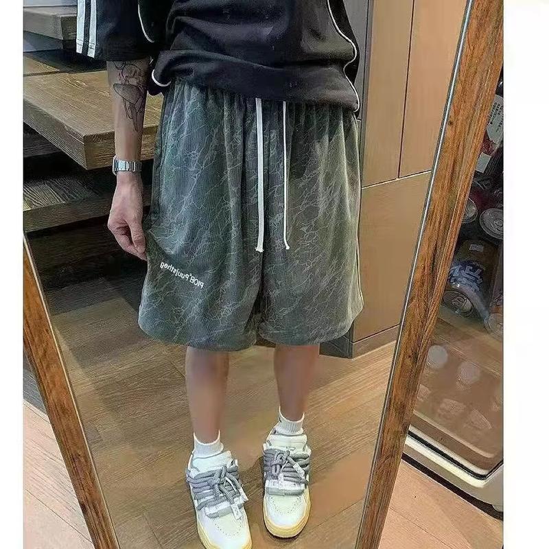 Product Introduction of Water ripple flower shorts for men in summer, thin, beach casual, plus size, American loose fit, big shorts, sporty five quarter pants 9