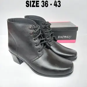 Sepatu Kerja Boots Hitam Wanita Kulit Asli Shoes