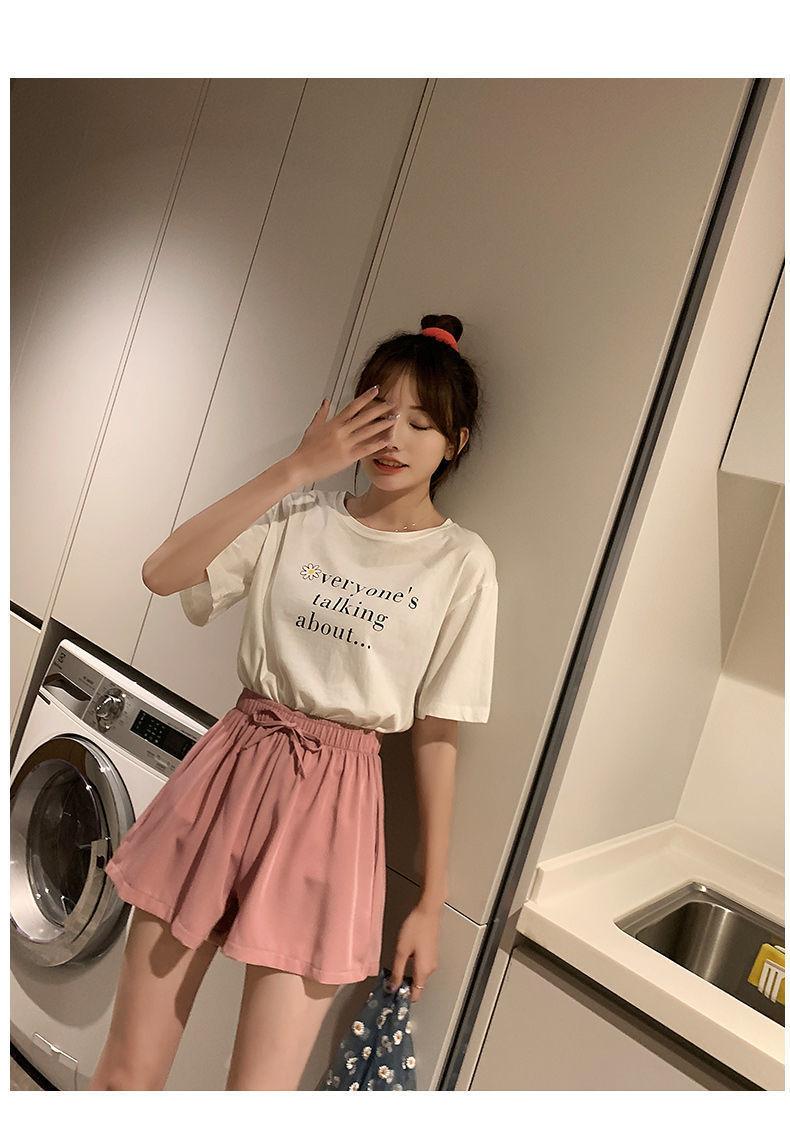 Product Introduction of Ice Silk Shorts for Women, Summer Thin Wide-Leg Casual A-Line Shorts, Versatile High-Waisted Home Three-Quarter Shorts for Women, Trendy Outdoor Wear 20