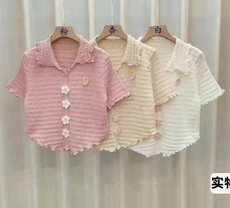 Product Introduction of Áo Sơ Mi Ngắn Cổ Búp Bê, Dành Cho Nữ, Phong Cách 2024, Dệt Kim, Bất Đối Xứng, Thiết Kế Hoa Ngọt Ngào Cô Gái Nóng Bỏng, Thích Hợp Cho Mùa Hè, Áo Sơ Mi ngắn Tay Top Women 14