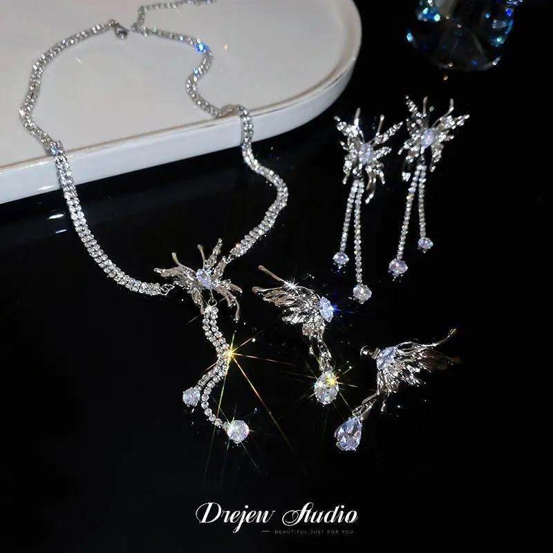 Vòng Cổ Kẹp Tai Tua Rua Hình Bướm, Zircon, Siêu Thanh Lịch Và Giá Cả Phải Chăng, Phong Cách Sang Trọng, Dây Chuyền Xương Đòn Cao Cấp, Đồ Trang Trí Phong Cách Tinh Tế Thích Hợp Cho Phụ Nữ