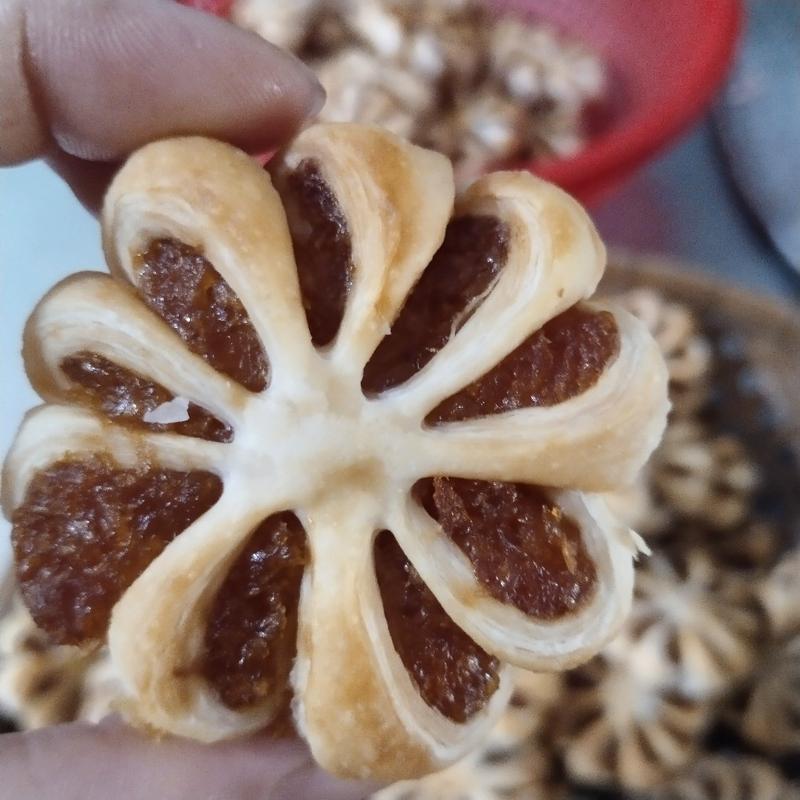 Product Introduction of bánh khóm hoa mai-  # ít đường- hương vị dứa -  Hữu cơ # Đào bánh khóm vị chua ngọt không gmo banh bánh abc ăn cùng 1
