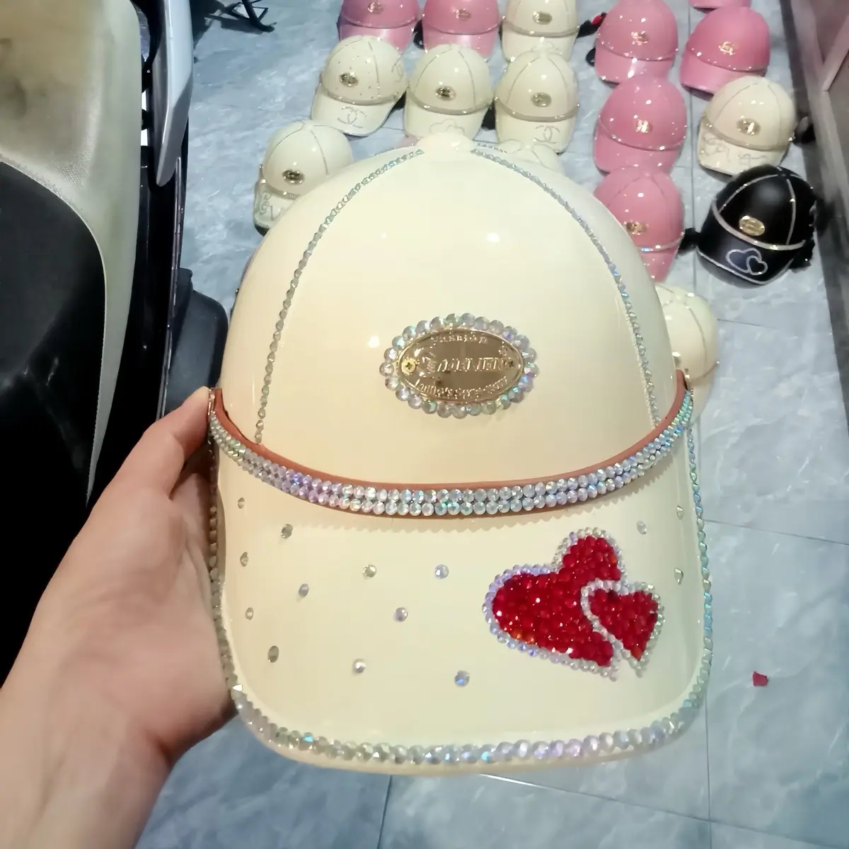[Nón đính đá ] có khoét lỗ sau nhiều màu nhiều mẫu