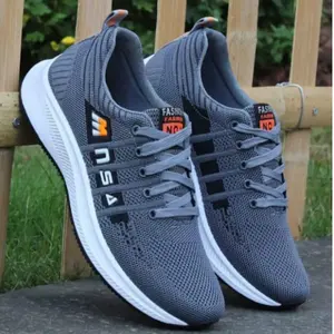 Sepatu Sneakers Olahraga Pria Dewasa Casual Trendi Terbaru Kekinian Viral Sport Jogging Others