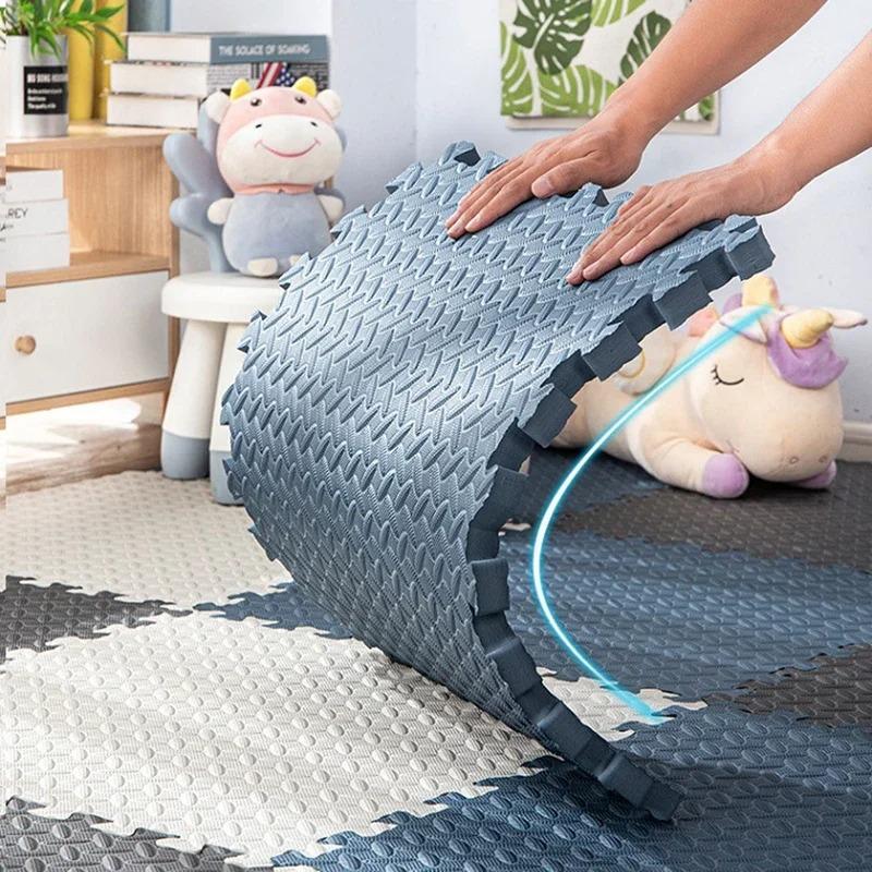 Product Introduction of Thảm Tập Gym Thể Thao, 1 Chiếc, 30 * 30cm, Được Làm Bằng Chất Liệu EVA, Thiết Kế Vân Lá, Thảm Trải Sàn, Thích Hợp Cho Yoga Và Thể Dục, Chống Trượt, Thảm Ghép Nối, Dày Dặn, Thích Hợp Cho Phòng Sốc Tập Luyện, Bảo Vệ 8