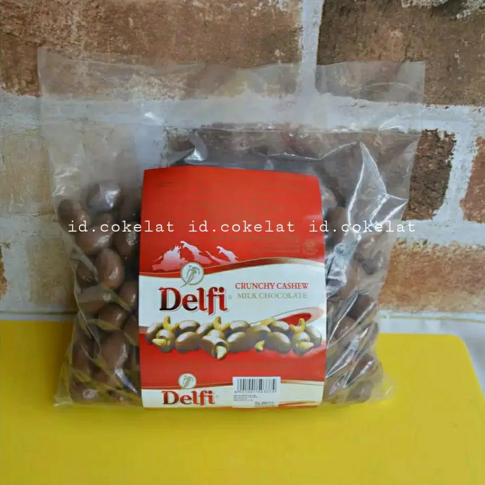 250gr Coklat Delfi dragees almond cashew mede Chocolate Coklat Cokelat Food Cemilan coklat lebaran