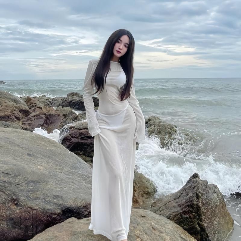 Sét 3 món đi biển sexy sang chảnh gồm áo bra+bikini kèm váy lưới body co giãn ôm eo tôn dáng mặc được 2 kiểu Top Nữ Quyến rũ Voi Kem Nhung Women Jacket không hở lưng