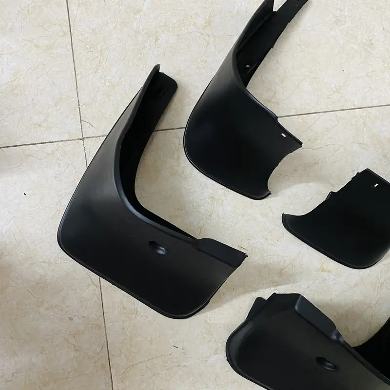 Bộ 4 chắn bùn bánh xe ô tô Altis 2007 - 2021, hạn chế bùn đất văng lên xe khi di chuyển 2