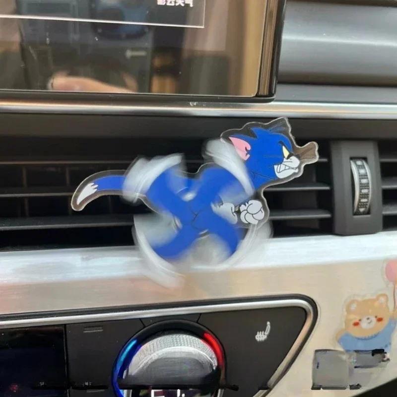 Product Introduction of YUANSHI Tom And Jerry Cartoon Car Air Outlet Decoration Air Conditioning Acrylic Accessories Clip Rotatable Toys Kawali Children Gifts 2