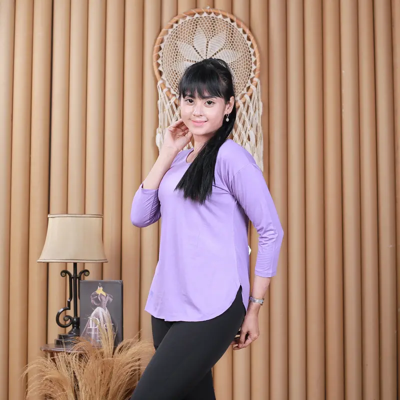 Kaos Oversize Lengan 7/8 Wanita T-shirt Wanita Lengan 3/4 Slit Atasan Rayon Belah Samping Basic Baju Panjang Top Polos Oval murah 1