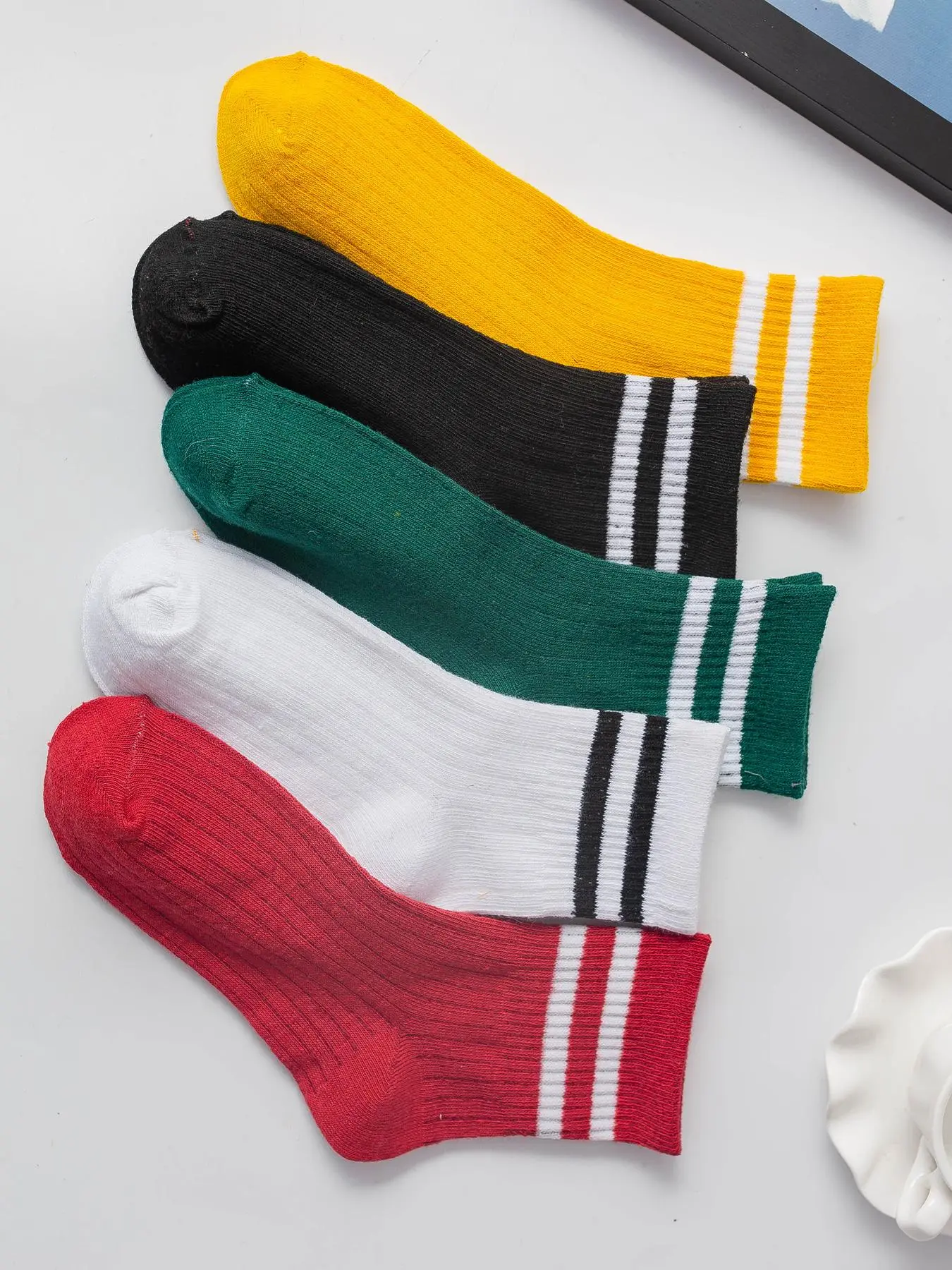 Women's 5 Pairs Striped Print Mid-calf Socks, Soft Cozy Two Bar Mid Tube Socks, Soft Comfort Breathable Socks for Women, Multipack Knit Crew Socks, Women's Socks & Hosiery