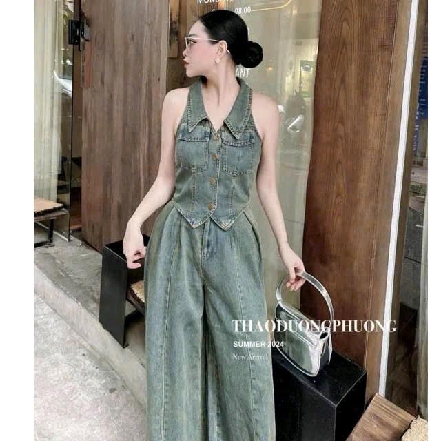 Sét bộ mom Jeans Nữ, áo gile cổ bẻ V không tay đính nút cài chất Jean qc loang gile 2 màu phối quần jean dài ống suông rộng mặc đi chơi dạo phố xinh đẹp cực dễ thương  Pants Women  Ong cá tính trẻ trung