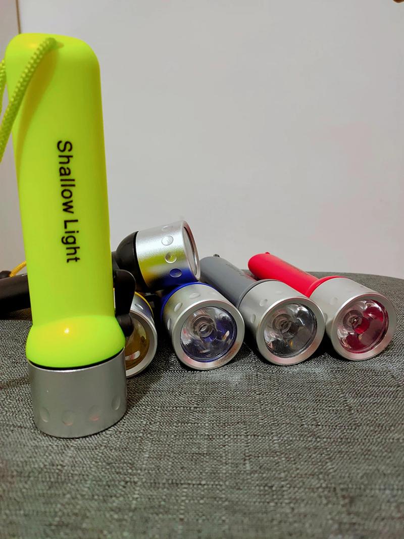 Product Introduction of Professional e5 waterproof diving flashlight led scuba diving equipment led scuba diving Flashlight LED torch flashlight linterna 21