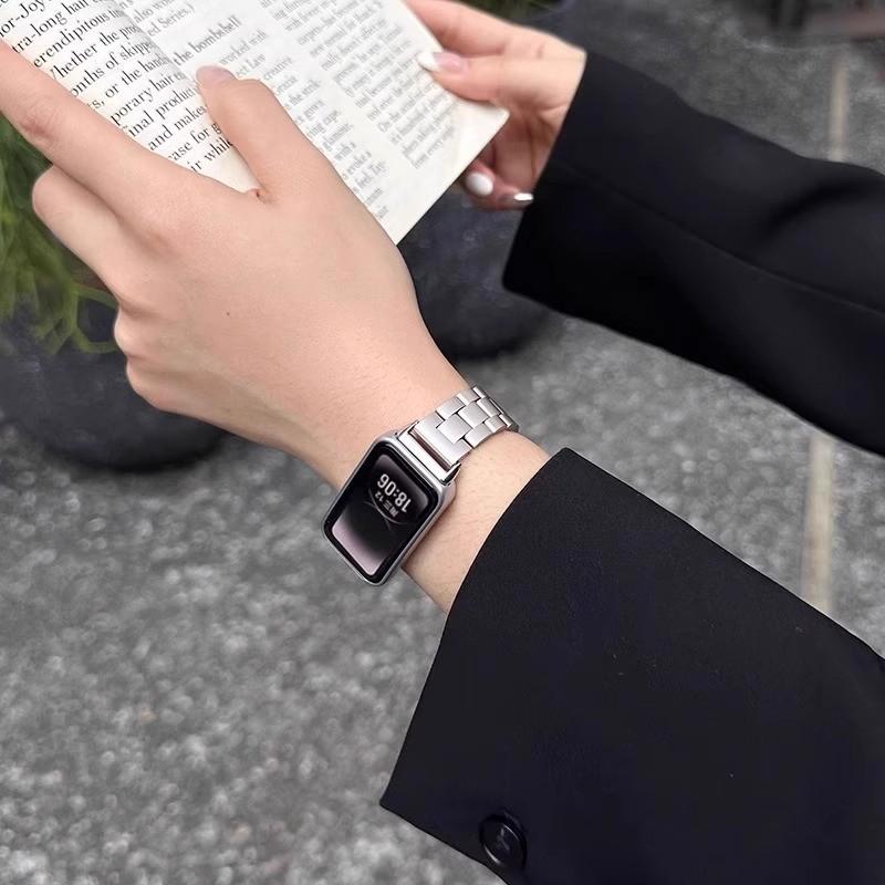 Tali Jam Tangan Stainless Steel Metal Strap for Huawei Band 10/9/8 Adjustable Replacement Band Watchband Belt Bracelet Accessories Smartwatch for Huawei Band 10/Huawei Band 9/Huawei Band 8 NFC Tali Jam Tangan Stainless Steel Metal Strap for Huawei Band 10/9/8 Adjustable Replacement Band Watchband Belt Bracelet Accessories Smartwatch for Huawei Band 10/Huawei Band 9/Huawei Band 8 NFC