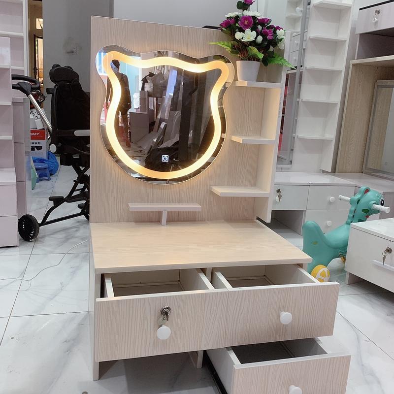 Bàn trang điểm ngồi bệt gương gấu lắp ráp sẵn, thiết kế 3 ngăn kéo.62x90cm 6