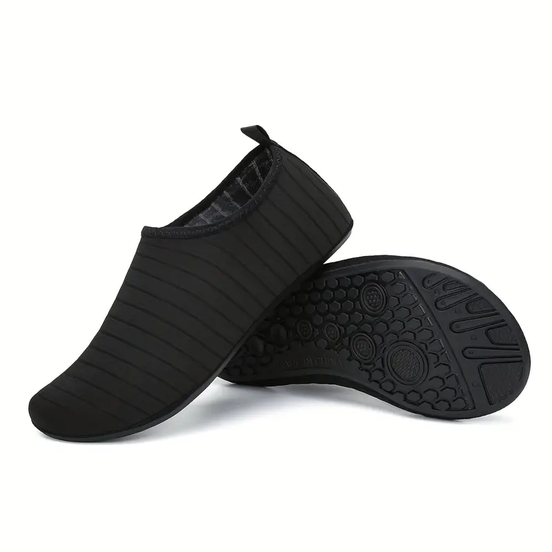 Outdoor Beach Shoes Upstream Shoes Men and Women Swimming Wading Shoes Thin Bottom Mesh Breathable Quick-Drying Water Shoes Seaside Surfing Shoes Water Park Water Shoes runningshoes saucony progrid la sportiva tk4s nova  blast  5 1