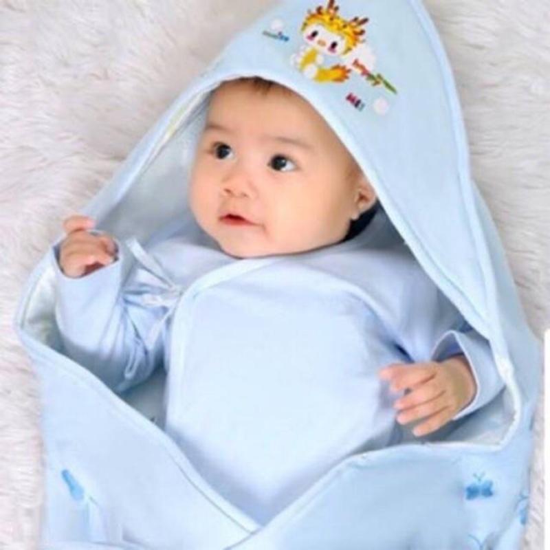 Product Introduction of Combo 3 Chăn Choàng Ủ Có Mũ Vải Cotton 1 Lớp Mềm Mát Cho Bé Sơ Sinh Mùa Hè Size 65x70cm 1