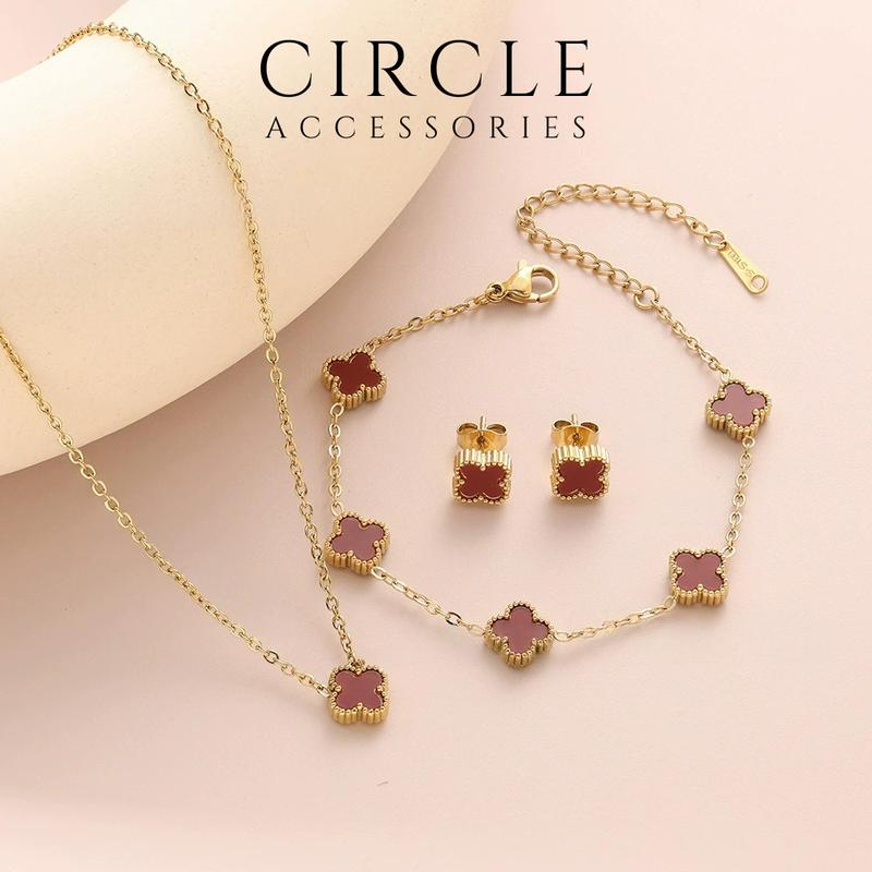 Set cỏ 4 lá mini đỏ đô dây chuyên bông tai lắc tay, chống nước mạ vàng 18K không đen gỉ, chất liệu Titan bền màu, bộ cỏ 4 lá mini nhiều màu size 1cm bền đẹp, không gỉ.