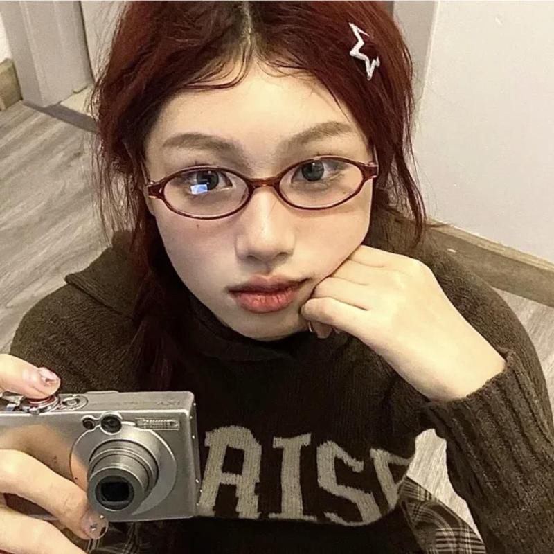 Oval Shaped Glasses for Women Fashion Narrow Glasses Readers Retro Eyewear Party Favors 2