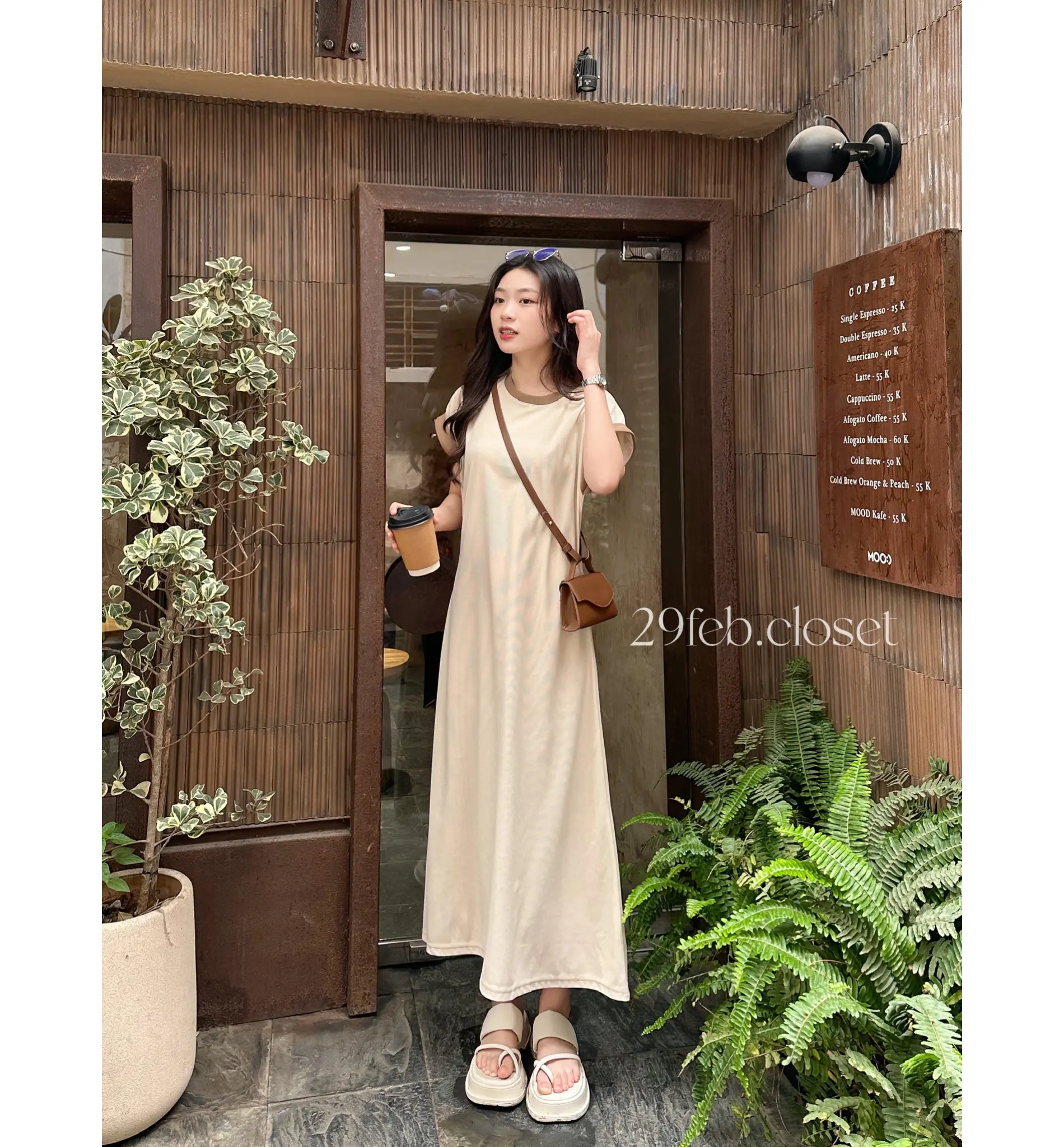 Váy tay hến chất tổ ong phối viền dáng dài xòe nhẹ - 29feb.closet - V70 Nữ Dress | BigBuy360 - bigbuy360.vn Váy tay hến chất tổ ong phối viền dáng dài xòe nhẹ - 29feb.closet - V70 Nữ Dress | BigBuy360 - bigbuy360.vn