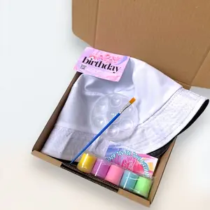 Hampers Lukis DIY Buckethat Kanvas Putih Allsize by madefyou.id|Melukis Buckethat Canvas|Mainan Edukasi Melukis Anak|Kado Ulang Tahun|Souvenir Murah Gift Paint