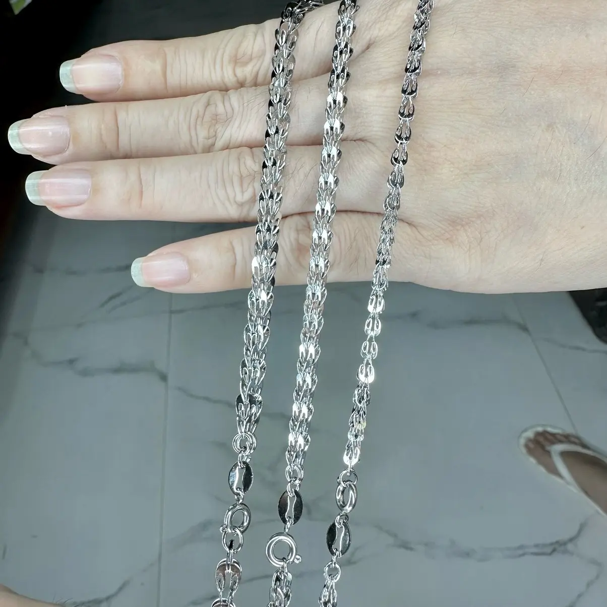 Dây chuyền phụng inox