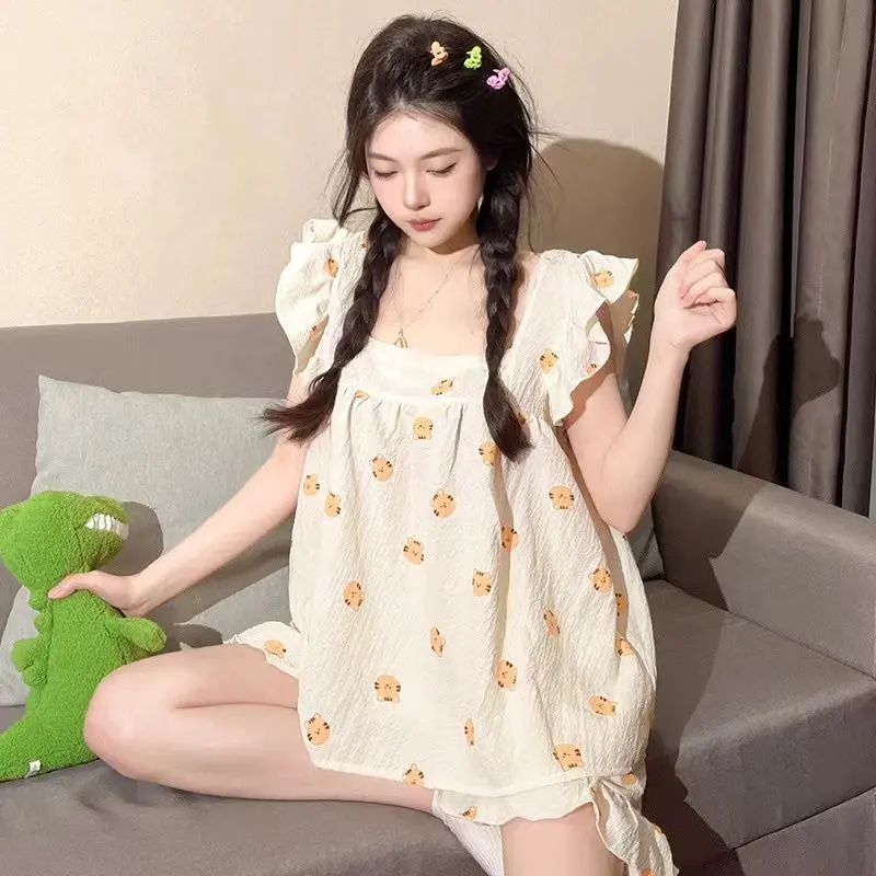 Bộ Đồ Ngủ Mùa Hè Cho Nữ, Phong Cách Ngọt Ngào Với Tay Áo Rung Nhỏ Bộ Dây Đeo Áo Vest, Phong Cách Ins, Dễ Thương Và Tươi Mới, Thích Hợp Cho Nữ Nhỏ Đồ Mặc Ở Nhà, Được Thu Thập Bởi 3652 Người 1