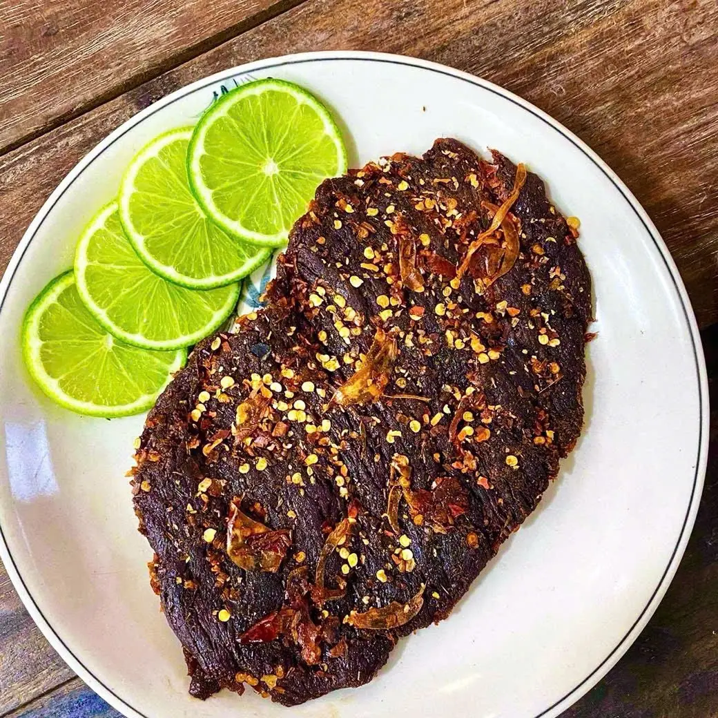 Bò khô mềm miếng lớn Goo Food 300gr - Đồ ăn vặt Snack khô - Chua khô  bò