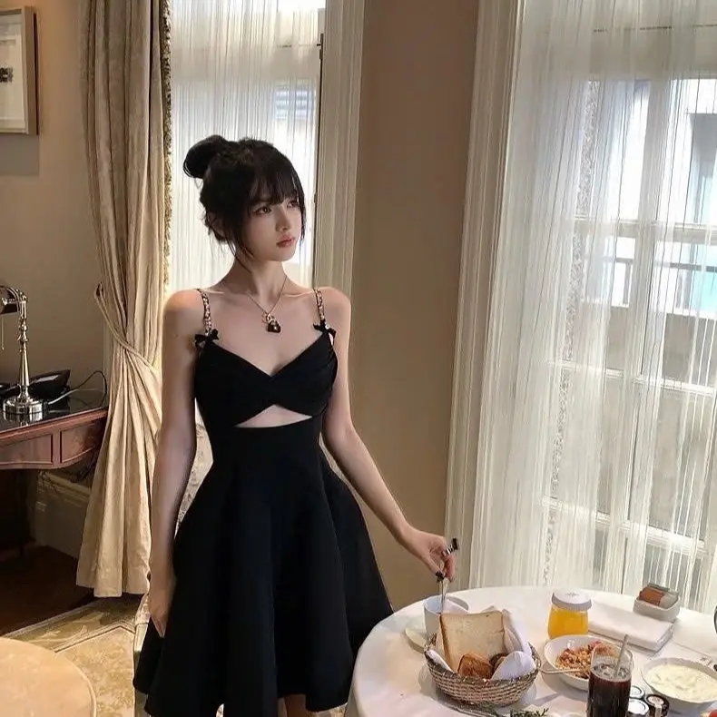 Váy 2 dây cao cấp nhà Lienni