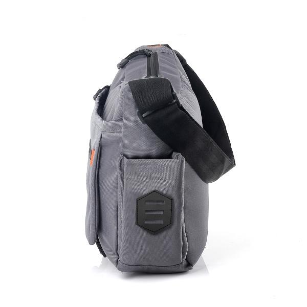 Tas Sling Bag Pria Tas Selempang Kekinian Tas Slempang Distro Hitam Polos 3
