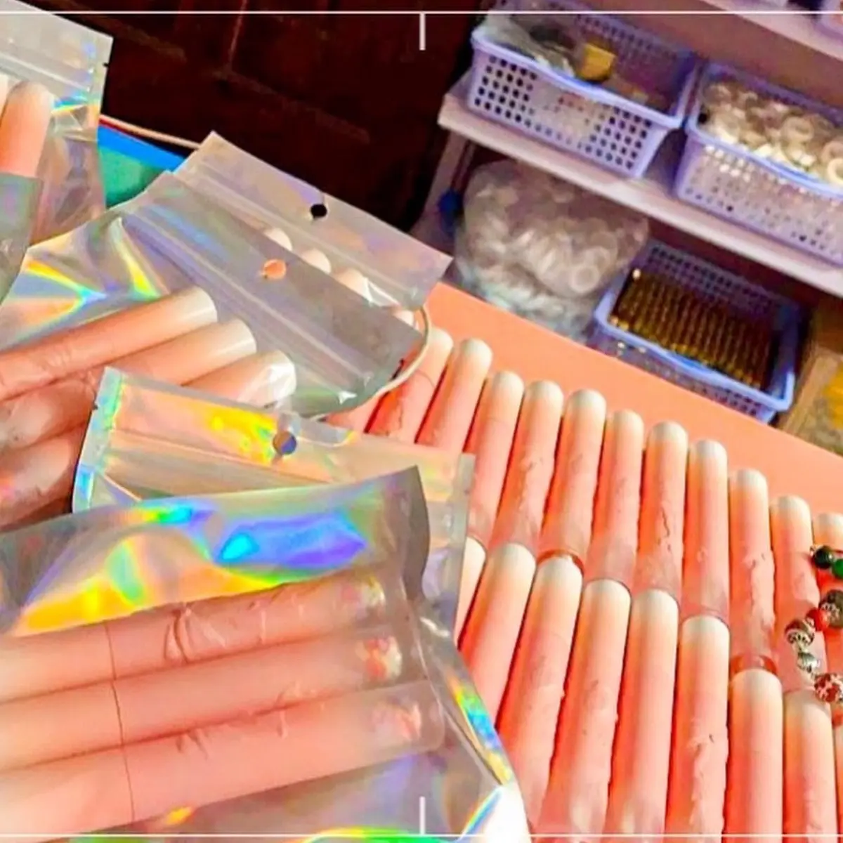 gel bóng mi- tạo trụ katun