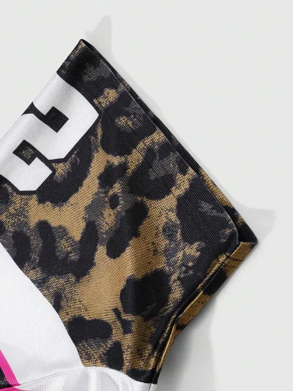 Men's Letter & Leopard Print V Neck Short Sleeve Graphic Tee, Regular Fit Casual Fashion T-shirt for Daily Wear, Men's Top for All Seasons, Tropical 4