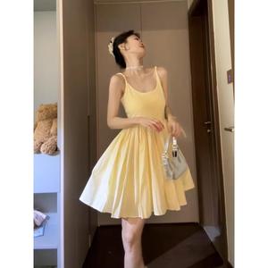 Đầm dây màu vàng phong cách Pháp cho nữ Đầm ngắn bồng bềnh thanh lịch cho kỳ nghỉ hè ở biển